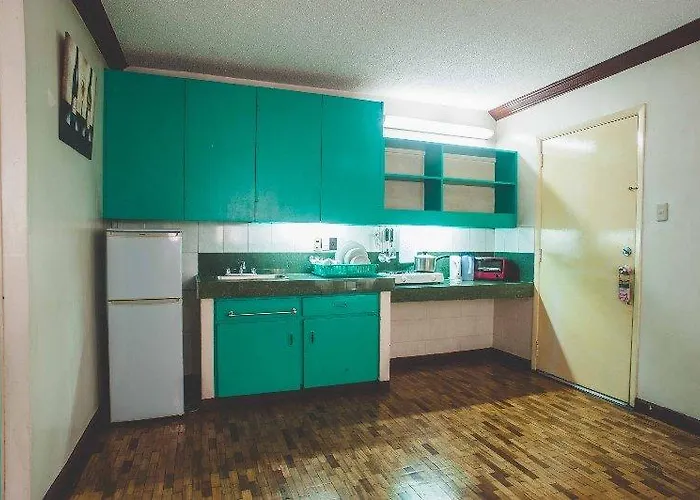 Hotel Broadway Court Apartelle 4th Street