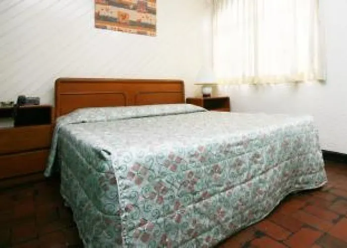 Broadway Court Apartelle 4th Street 3* Manille