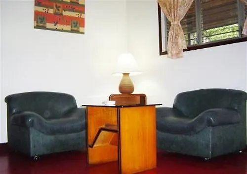 Broadway Court Apartelle 4th Street 3*