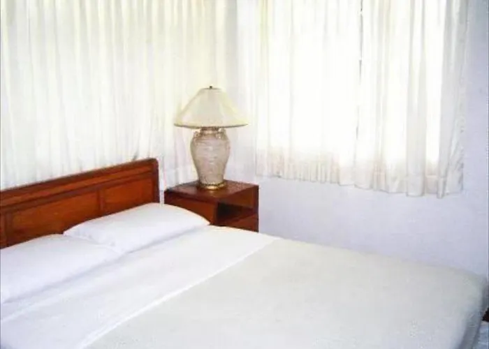 Broadway Court Apartelle 4th Street Hotel Manille